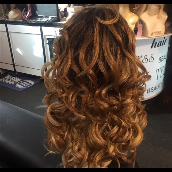 Accessories - Ombré wig Romance Curl Swisslace Wig Lacefront New